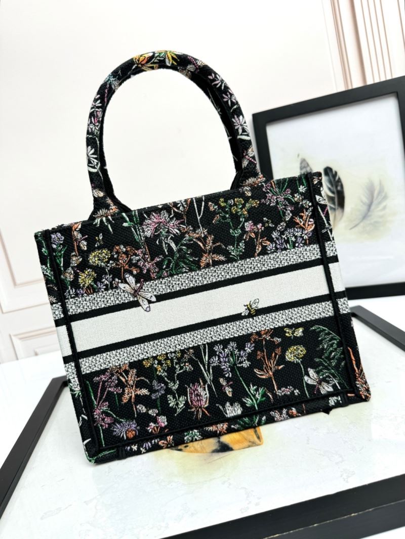 chr1st1an D10r shopping bags